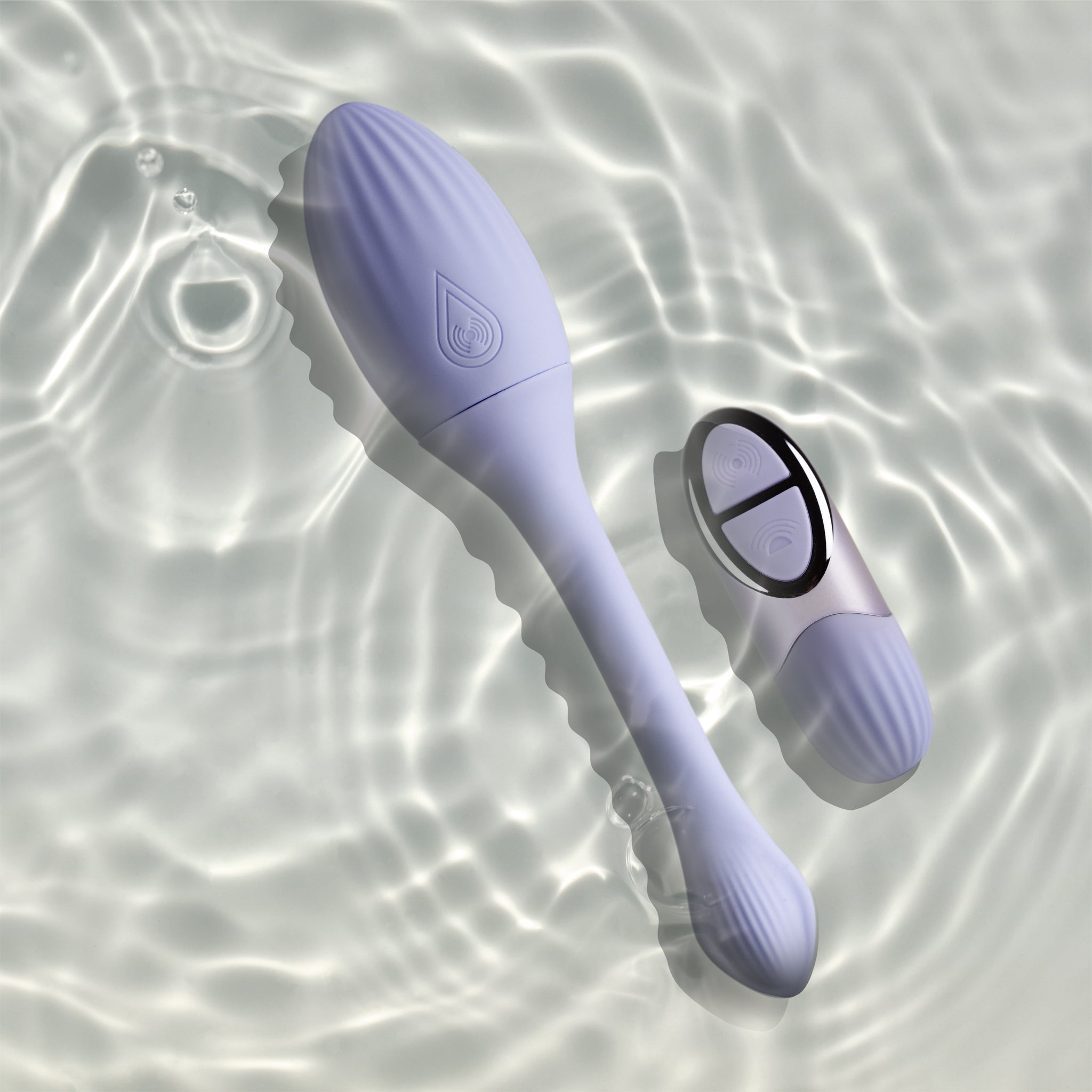 NIYA N1 in water to show waterproof for water based fun