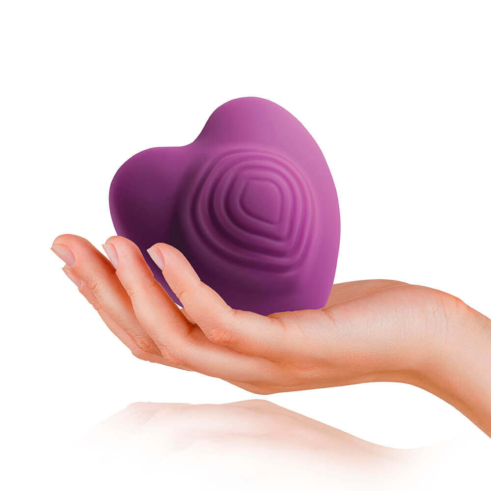 Discreet Massager hand scale comparison