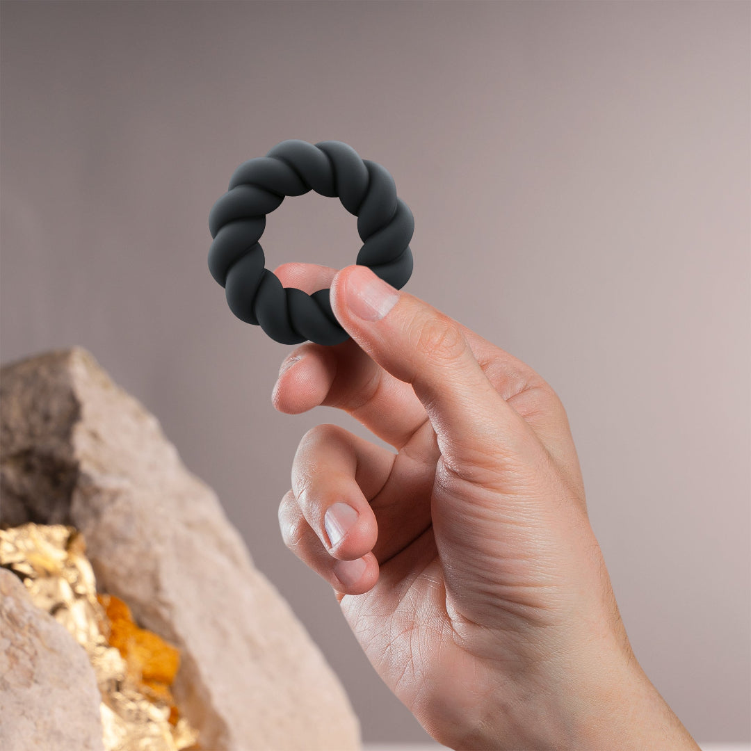 Twist - Soft Silicone Ring