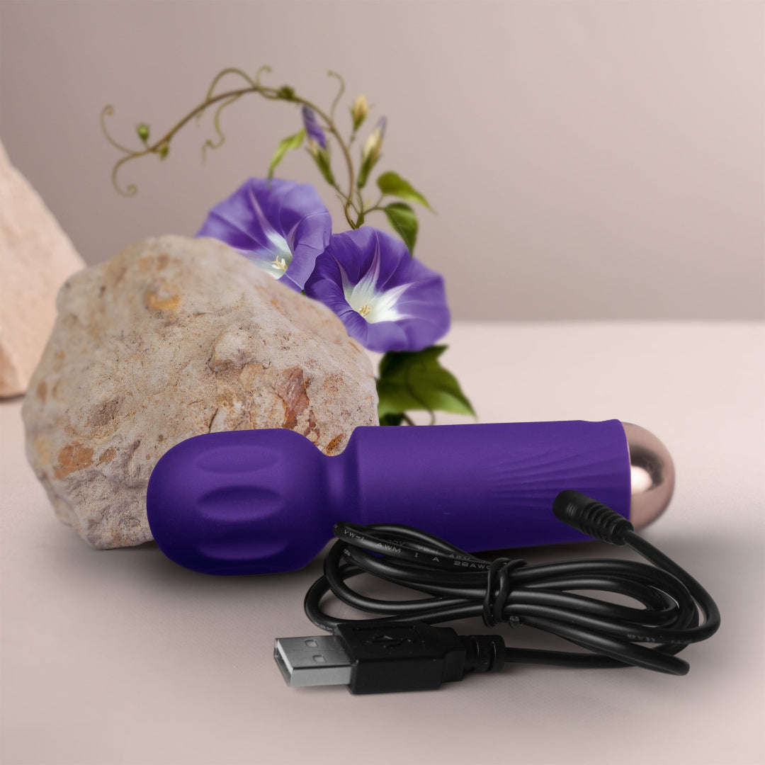 Rechargeable Powerful Mini Wand Vibrator